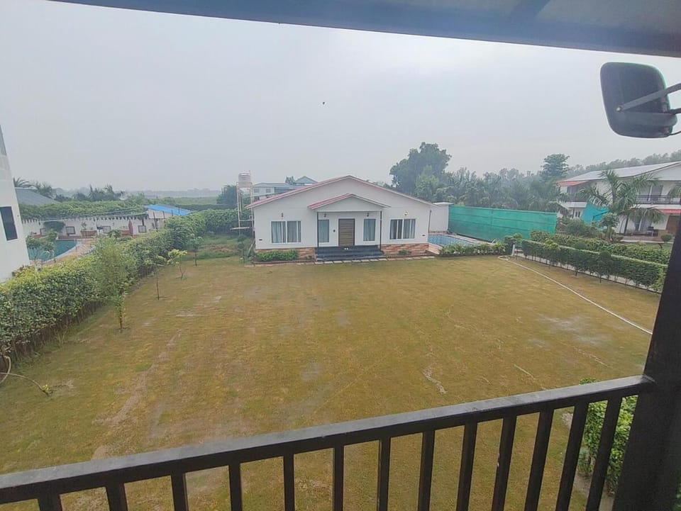 Gharonda Farm House Villa in Noida