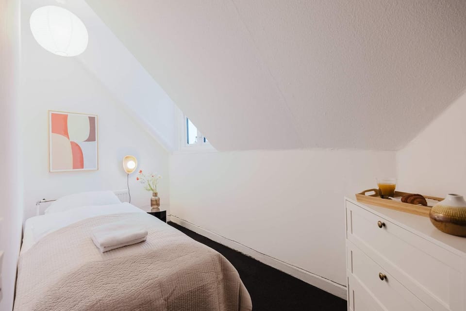 City Lakes Solo Room Apartment in Frederiksberg