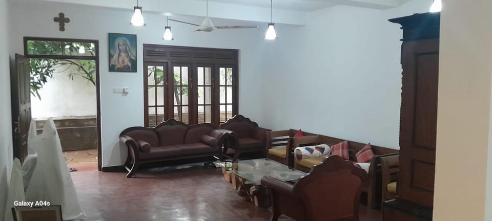 Rainbow Villa Villa in Gangawatakorale