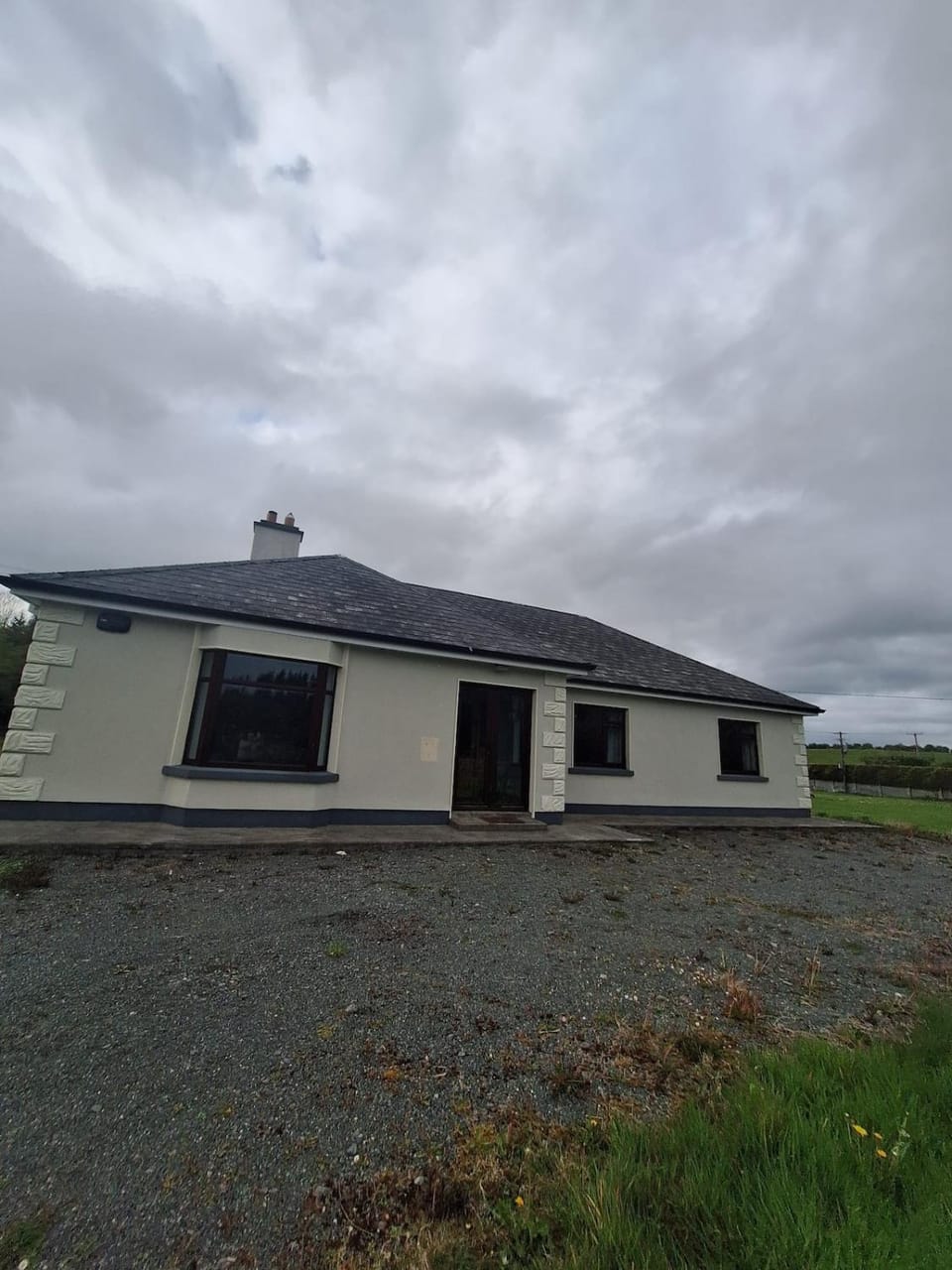 Charming 3BR Country Home Near Swinford House in County Sligo