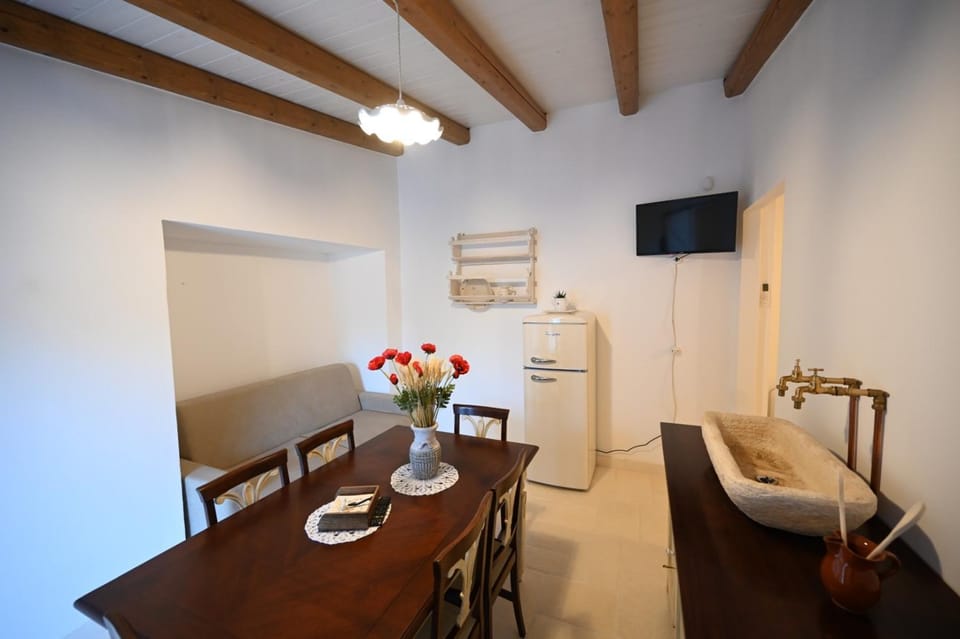 Trulli di Thomas Resort con piscina Apartment hotel in Province of Taranto