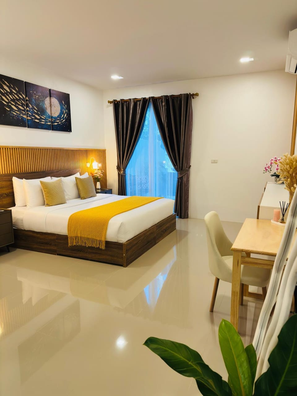 Bedroom