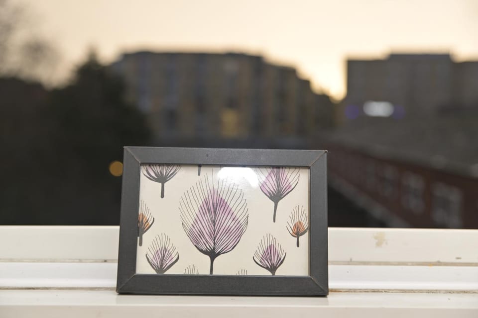 View (from property/room), Balcony/Terrace, Decorative detail