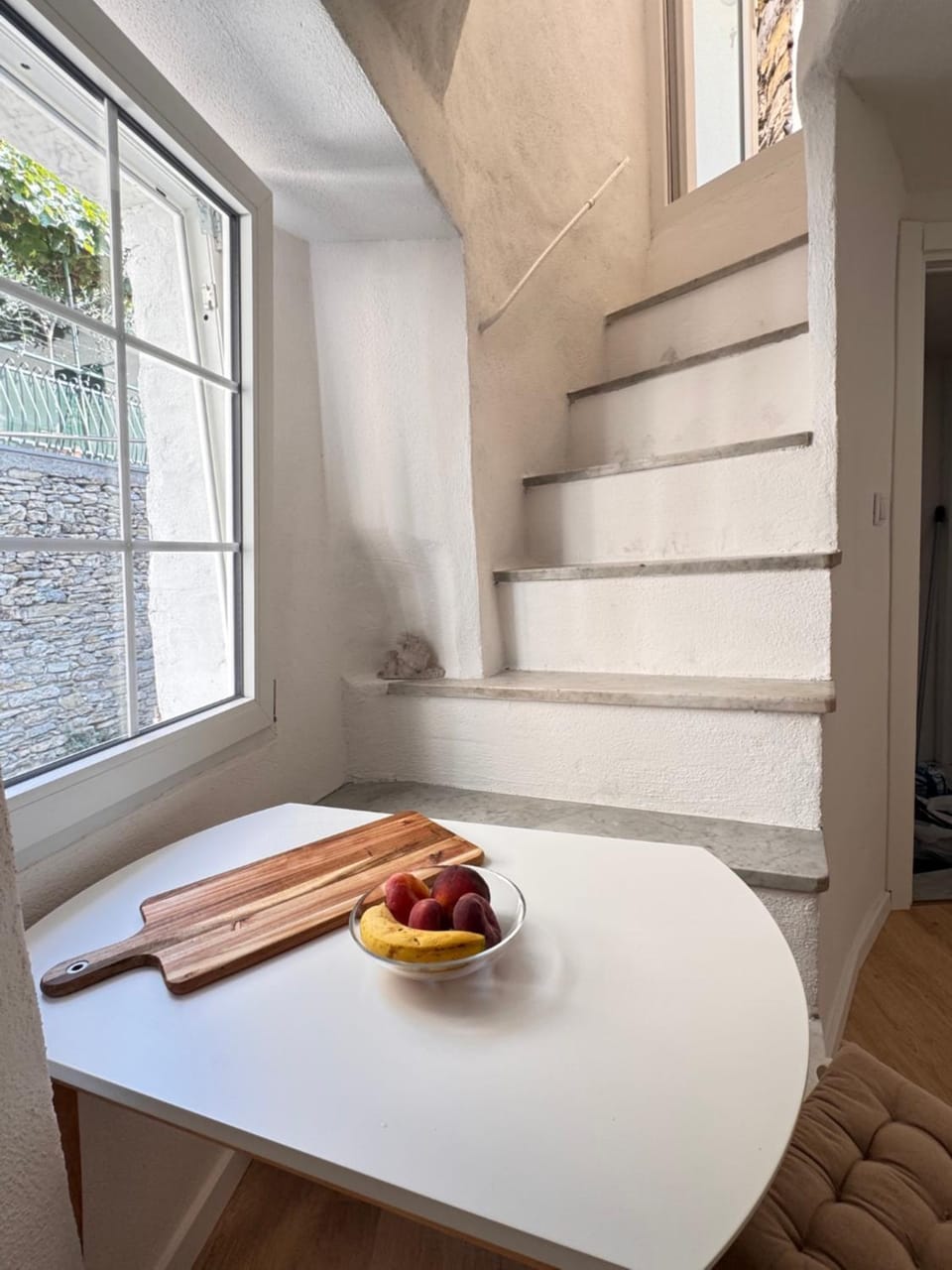 Dining area, Food