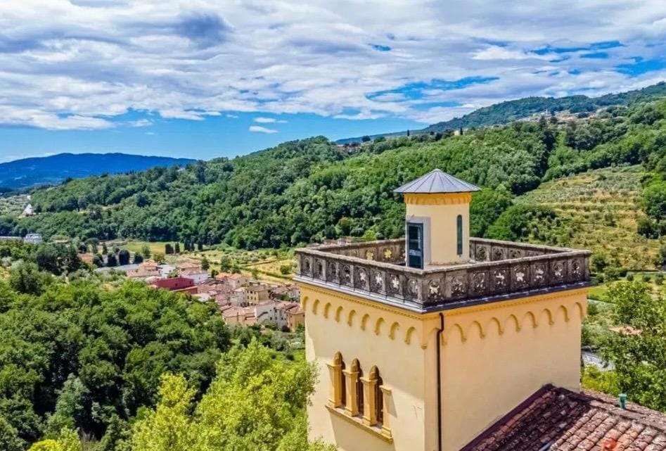 La Casa Torre Historic Tuscan Tower with Pool House in Pistoia