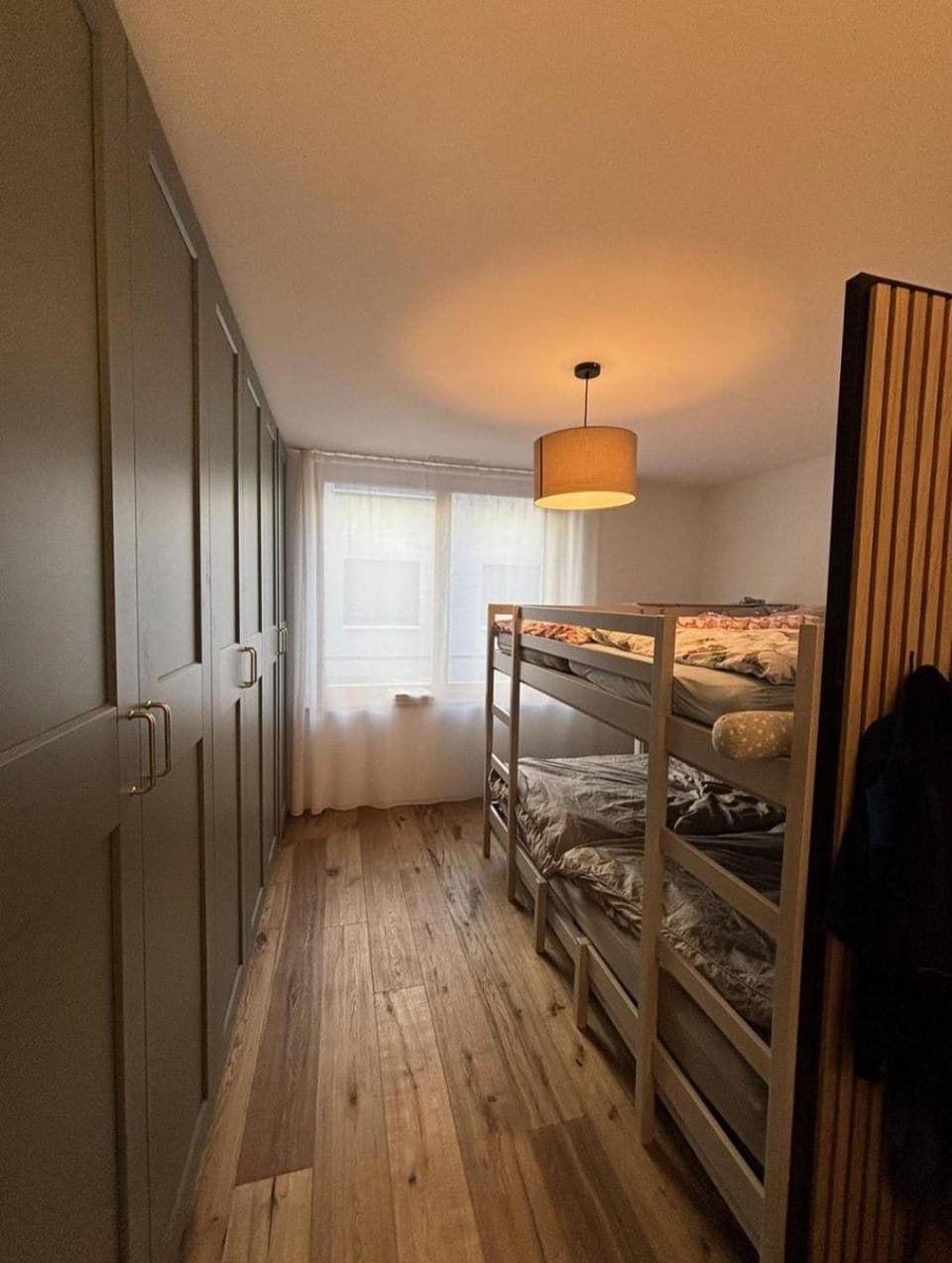 Voa Pintga - Downtown, Hiking, Biking, Skiing Apartment in Lantsch/Lenz