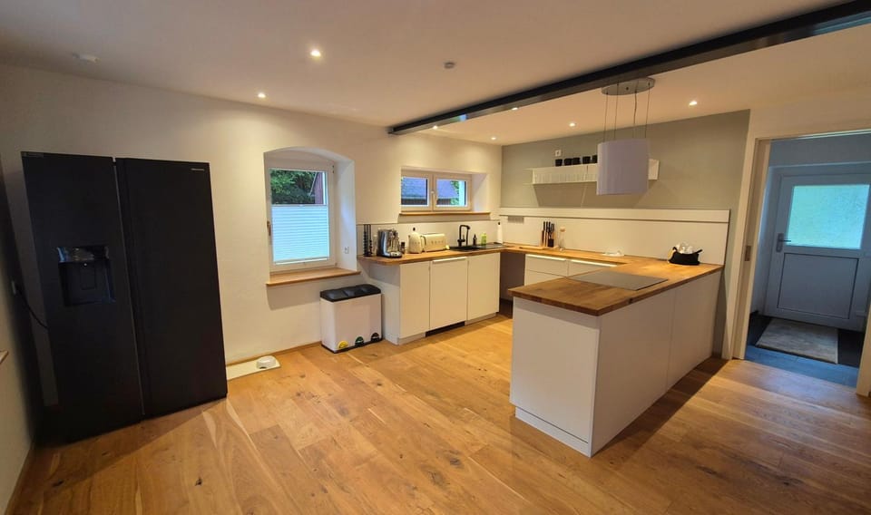 Kitchen or kitchenette, dishwasher, oven, stove, toaster