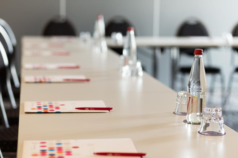 Meeting/conference room