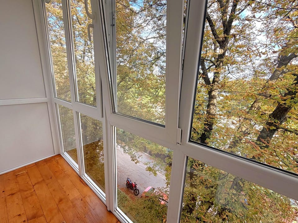 Spring, Day, Garden, View (from property/room), Balcony/Terrace, Garden view