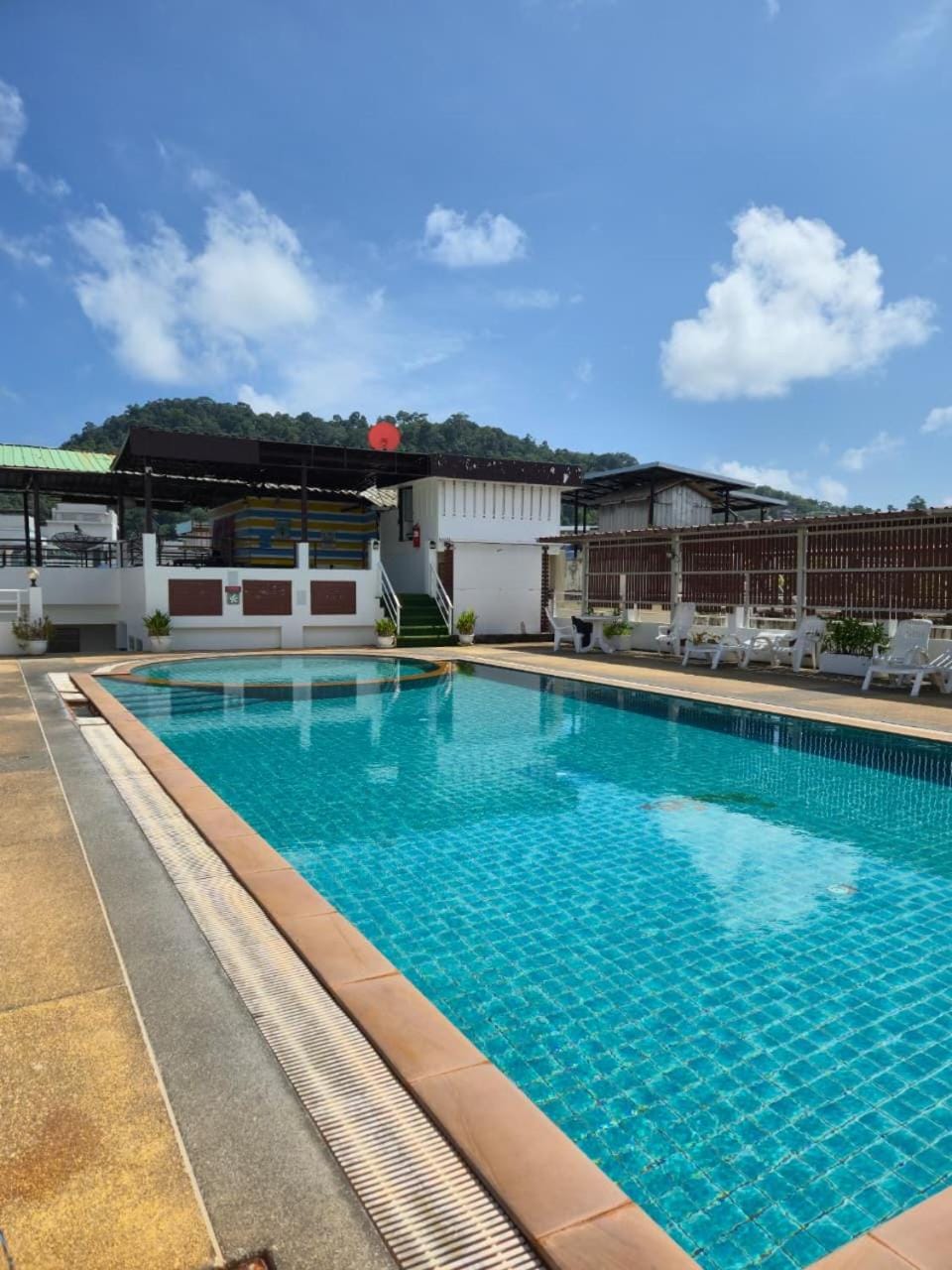 Day, Mountain view, Swimming pool