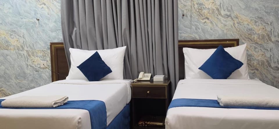 فندق النزهة AlWEFAQ Hotel in Mecca