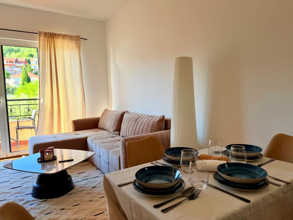 Lili apartment Apartment in Kotor Municipality