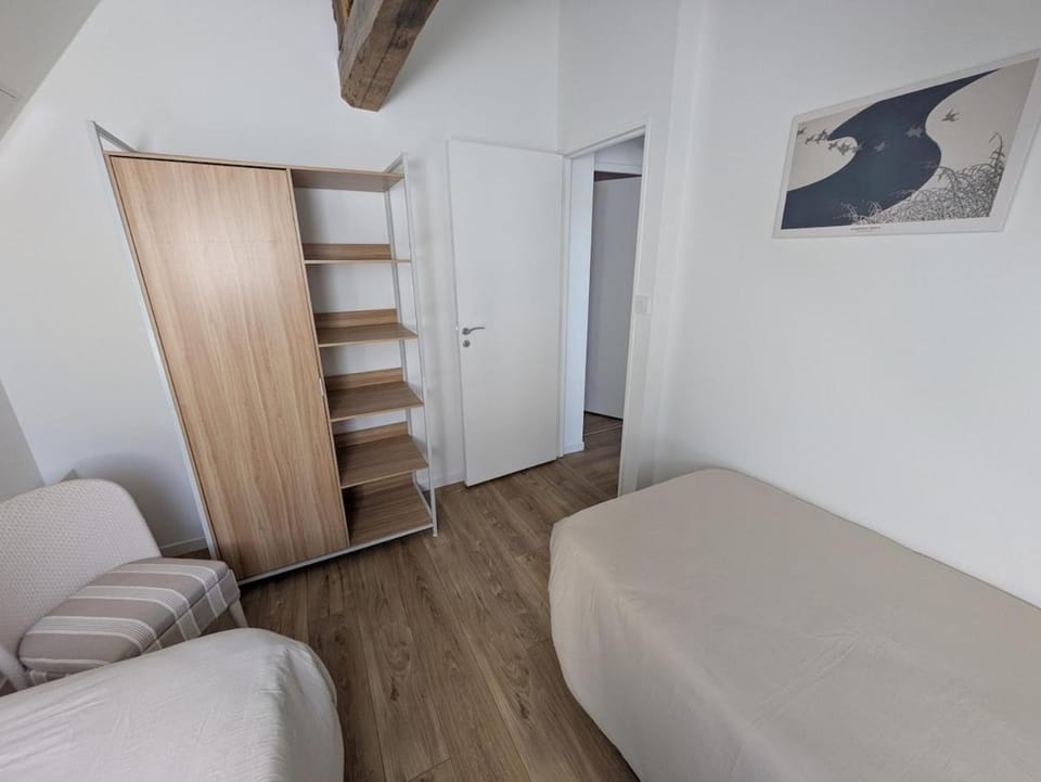 Bed, Bedroom, wardrobe