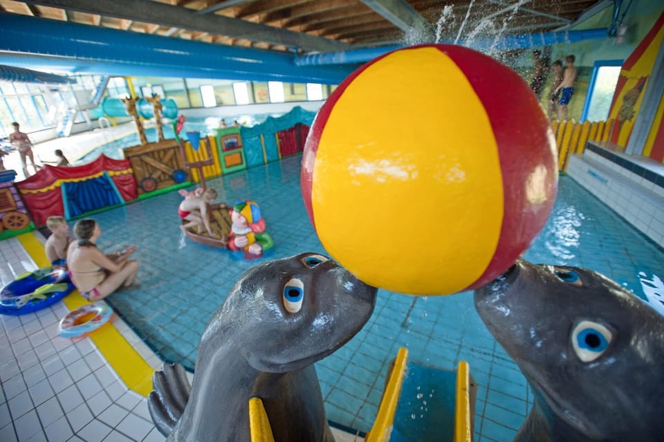 Pool view, Swimming pool, Swimming pool