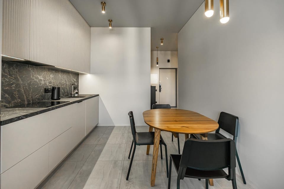 Seating area, Dining area, pet friendly, stove