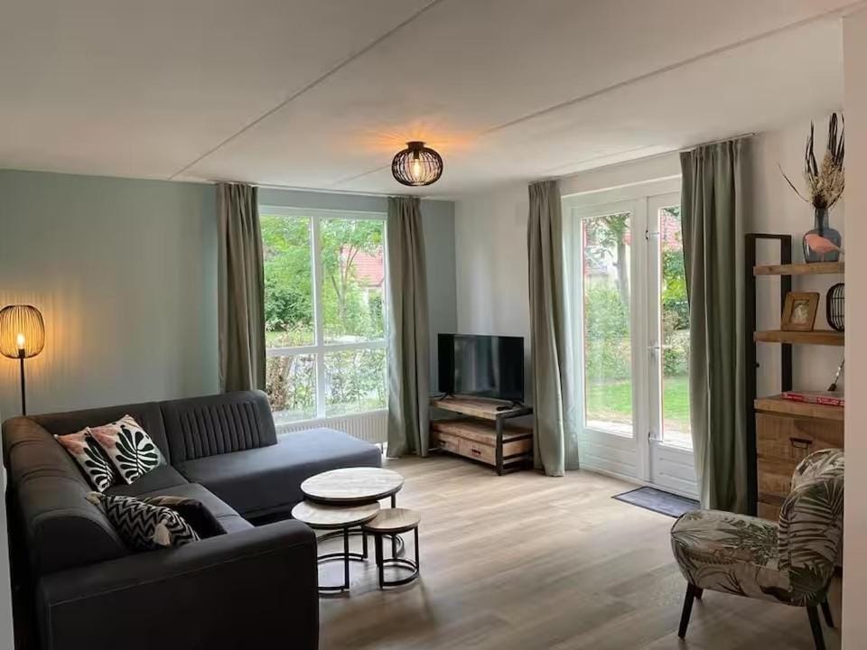 TV and multimedia, Living room