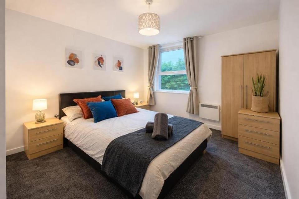Bluebird Suites Manchester Suite 10 Apartment in Stretford