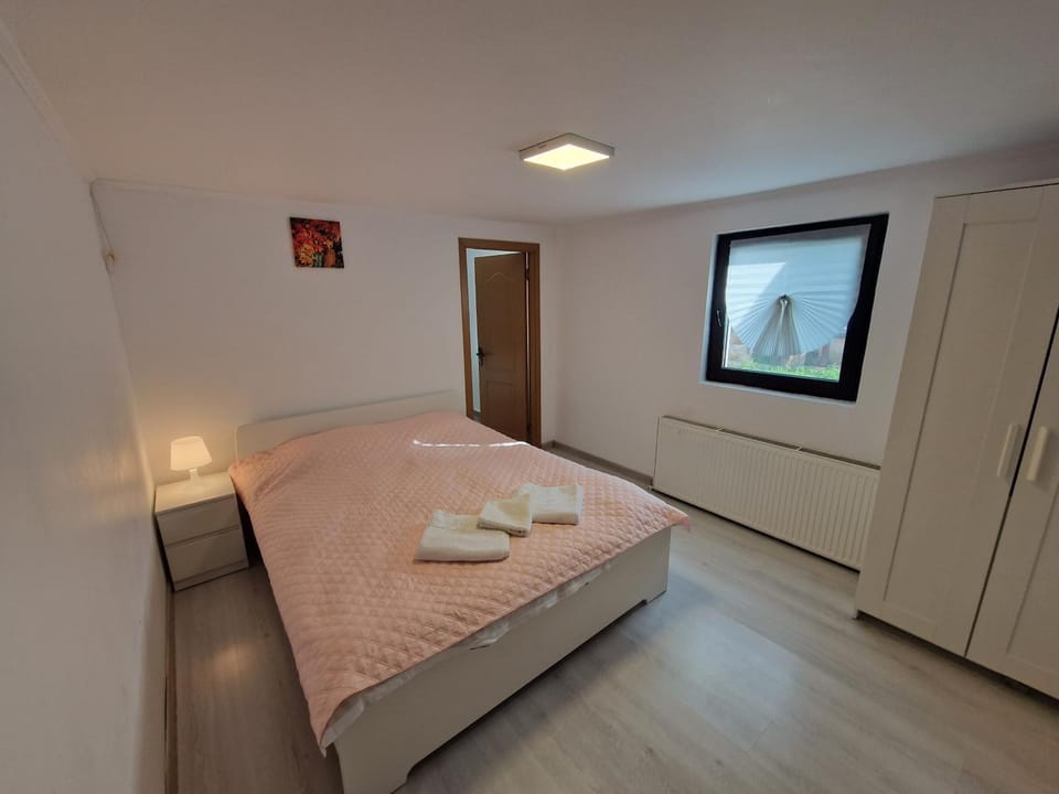 Cabana Poarta Zaganului Hotel in Prahova, Romania