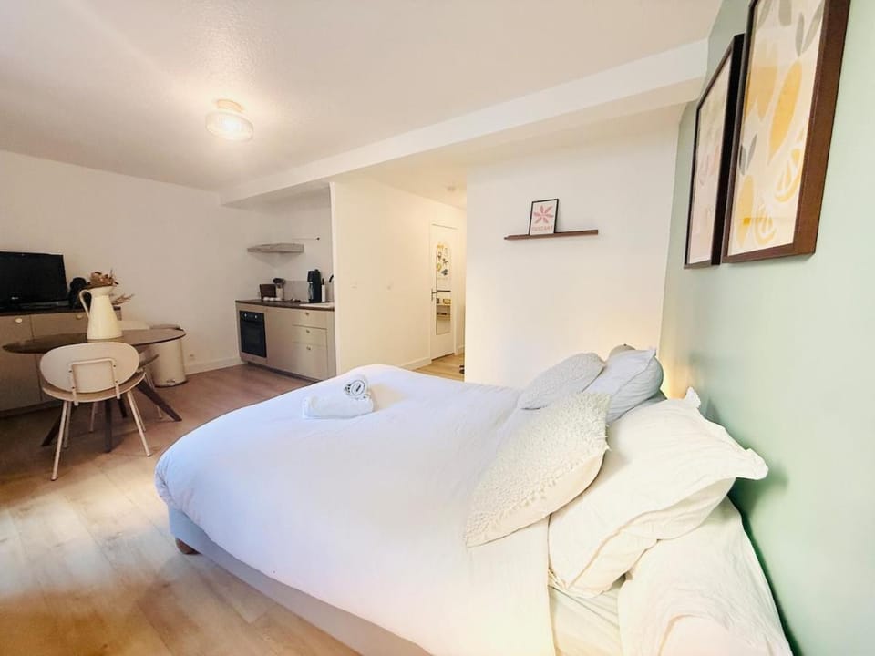 Studio Yuzu Apartment in Provence