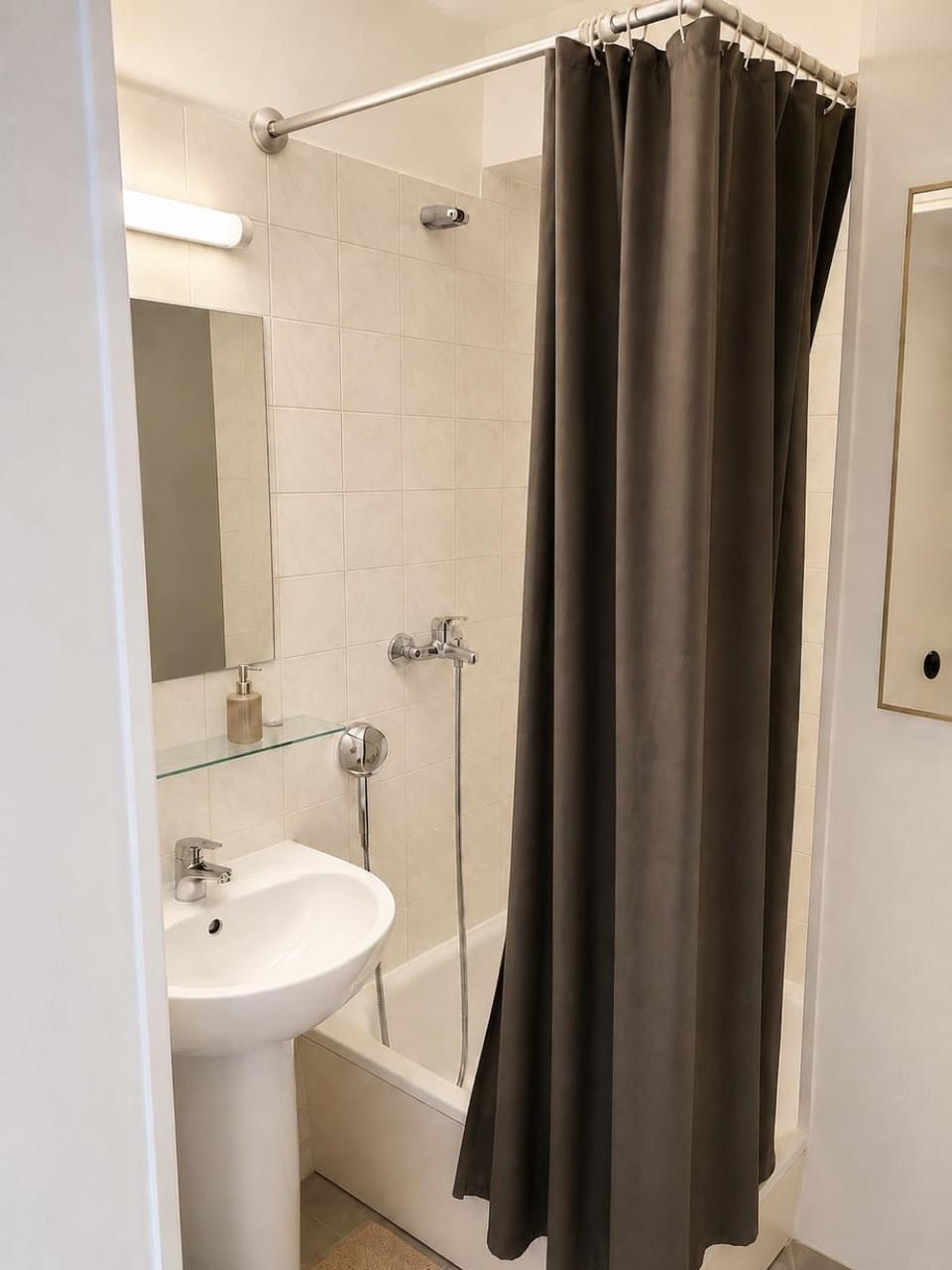 Studio Cosy à 5 min de Disneyland Paris 4 Personnes Apartment in Bussy-Saint-Georges