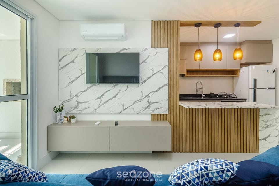 TV and multimedia, Living room, Dining area