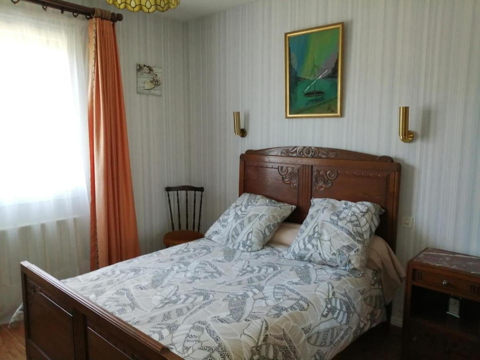 Appartement Spacieux T 4 pour 6 à 8 personnes à La Coupole pour 2 Nuits minimum, linge fournis Apartment in Nouvelle-Aquitaine