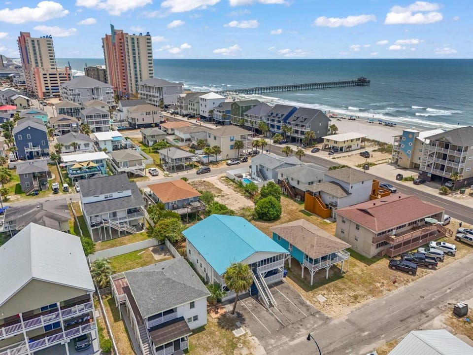 4BR2BA 4Plex Oceanview Pet Friendly Apartment hotel in North Myrtle Beach