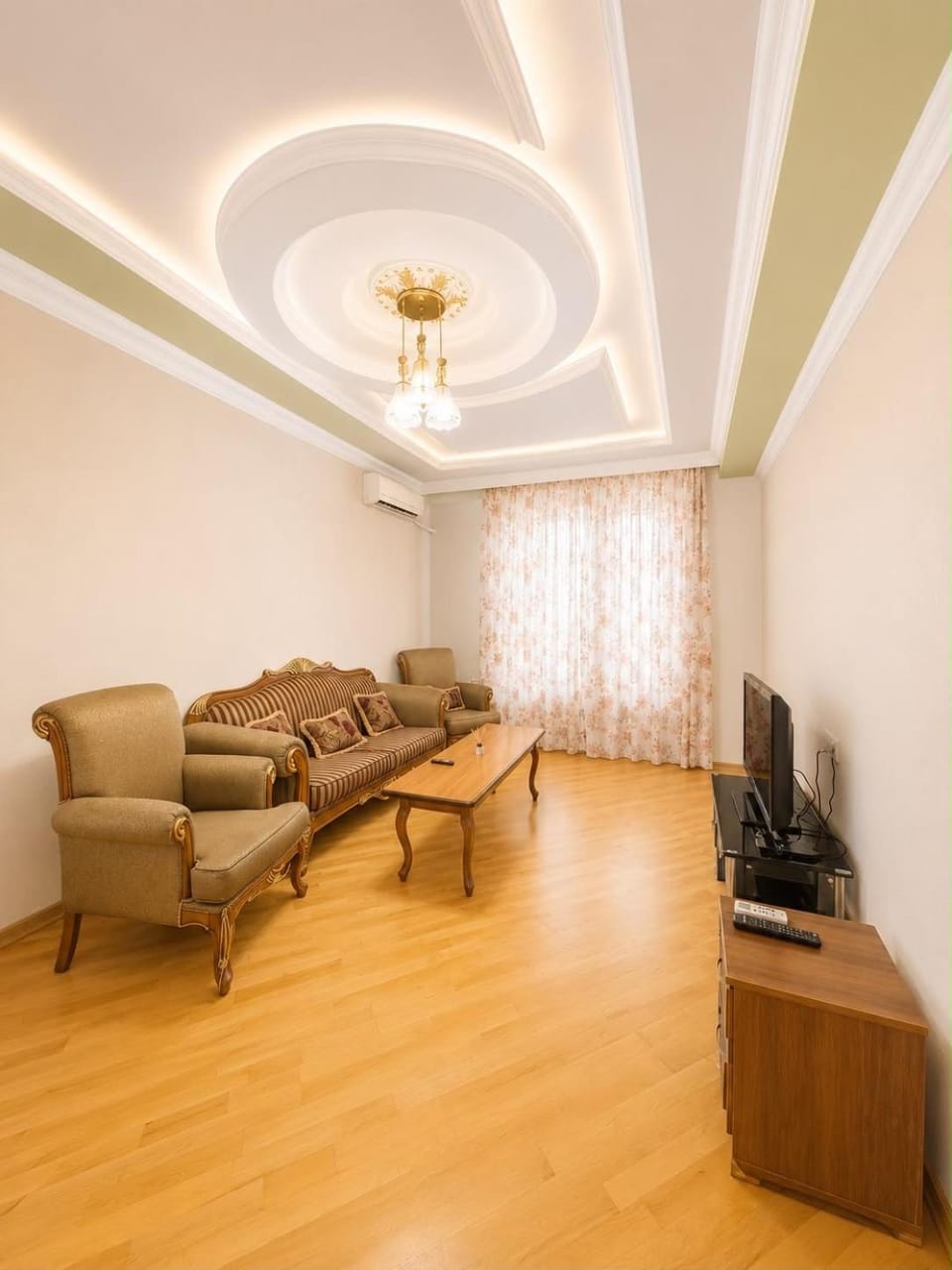 Cozy Flat in a Great Location Apartment in Baku