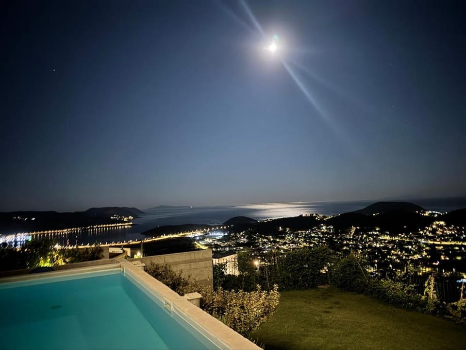 Night, Natural landscape, Sea view, Swimming pool
