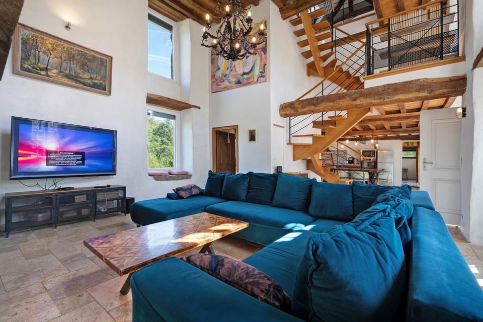 Property building, Living room