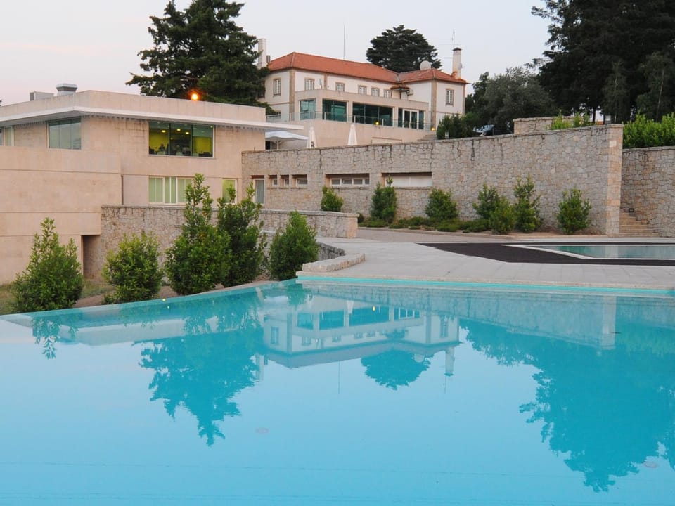 Property building, Facade/entrance, Swimming pool