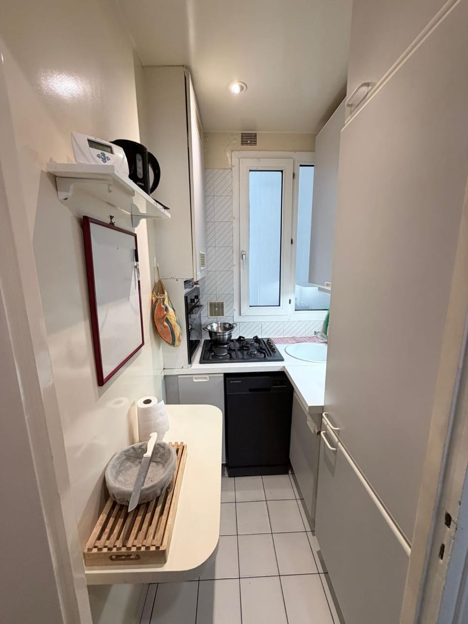 Authentic Parisian Apartement with 2 bedrooms Apartment in Paris