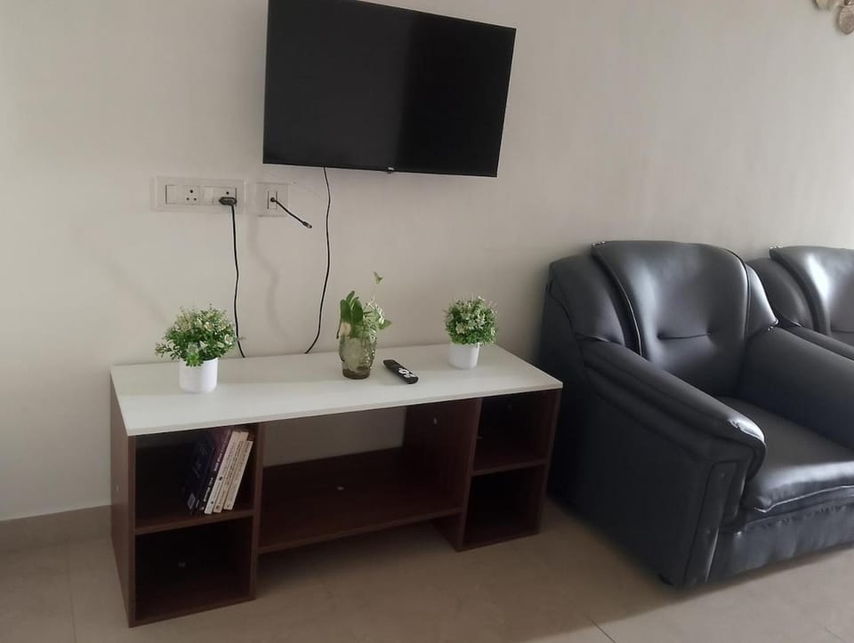 Lake view apartment near Sipcot Apartment in Chennai