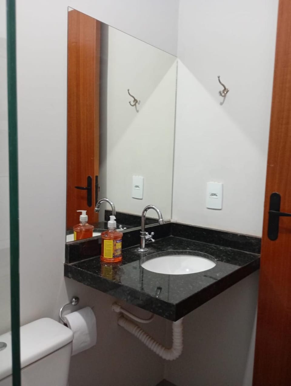 Complete apartment with 2 bedrooms 1 ensuite Apartment in State of Mato Grosso, Brazil