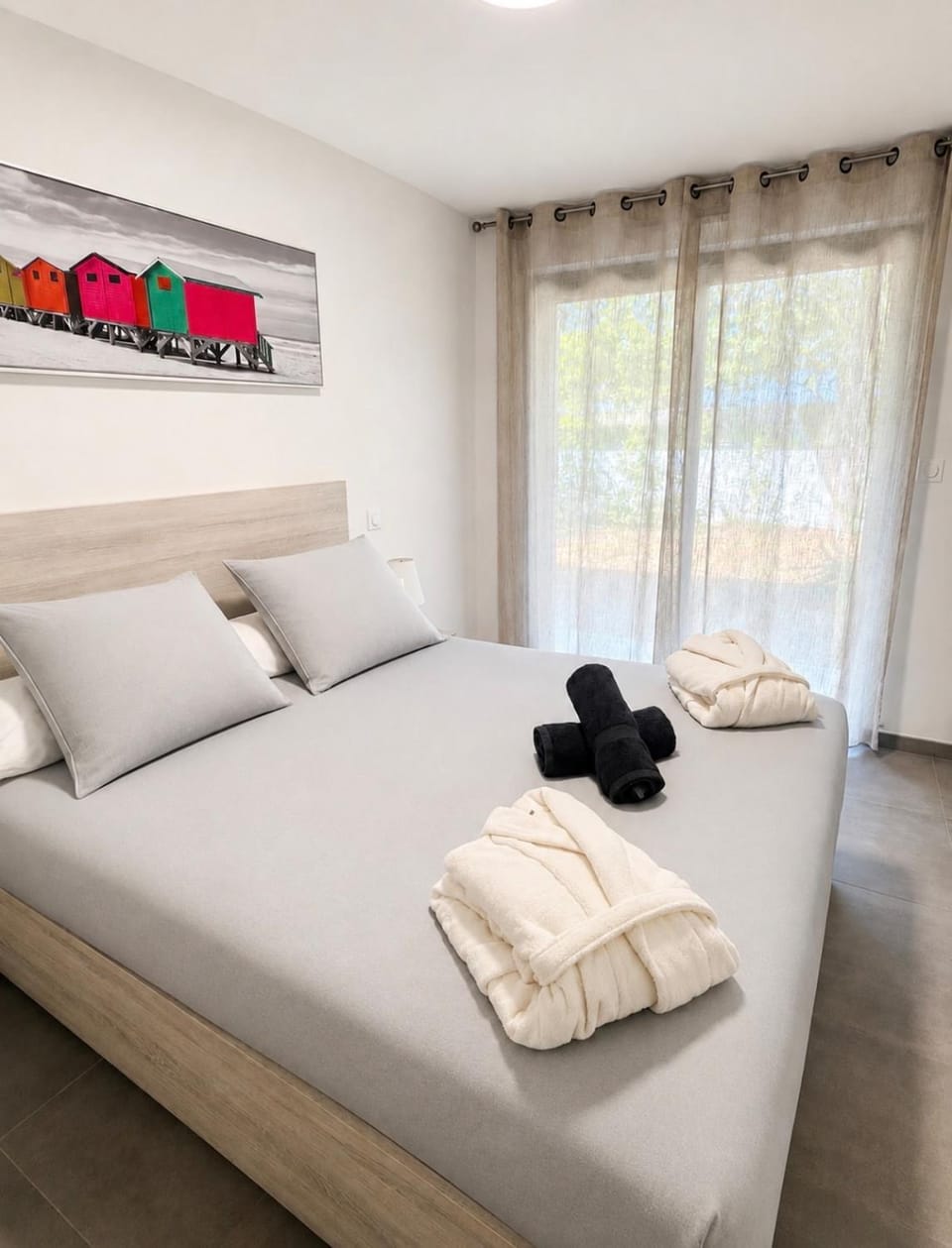 Bed, Photo of the whole room, Bedroom, Garden view, flat iron, storage, towels, wardrobe, air conditioner