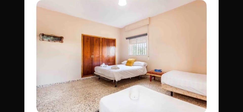 Paradise chalet Villa in Valencian Community