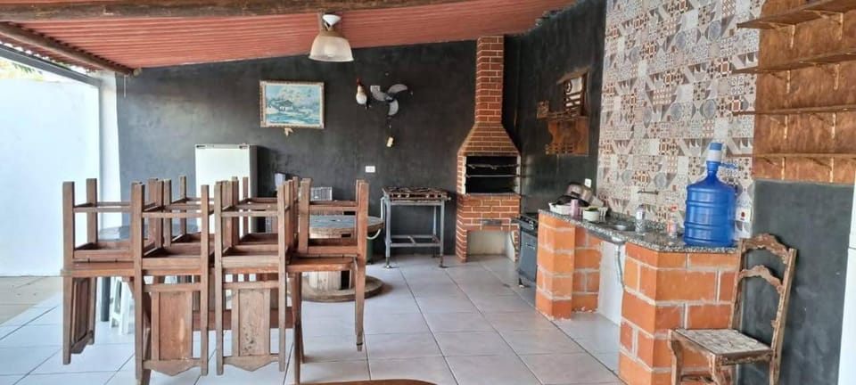 Chacara para Finais de Semana Angatuba House in State of Paraná