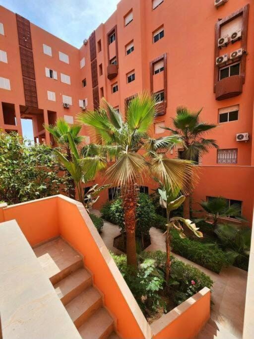 Appartement 2 chambres résidence piscine Gueliz V-H Apartment in Marrakesh