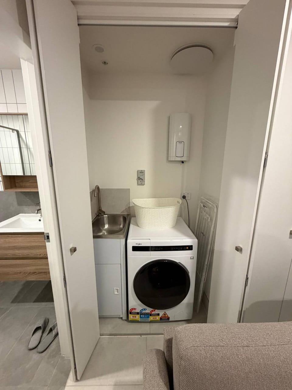 laundry, washing machine
