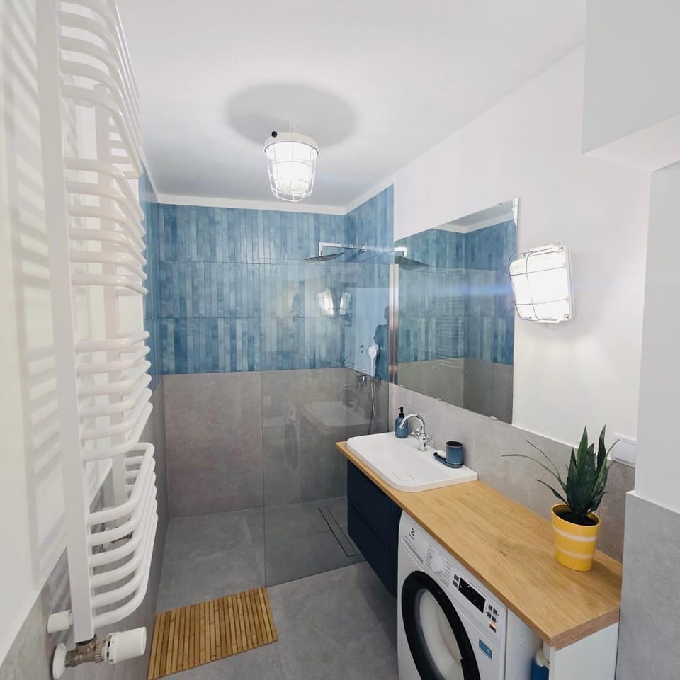 Blue Studio Apartment in Masovian Voivodeship