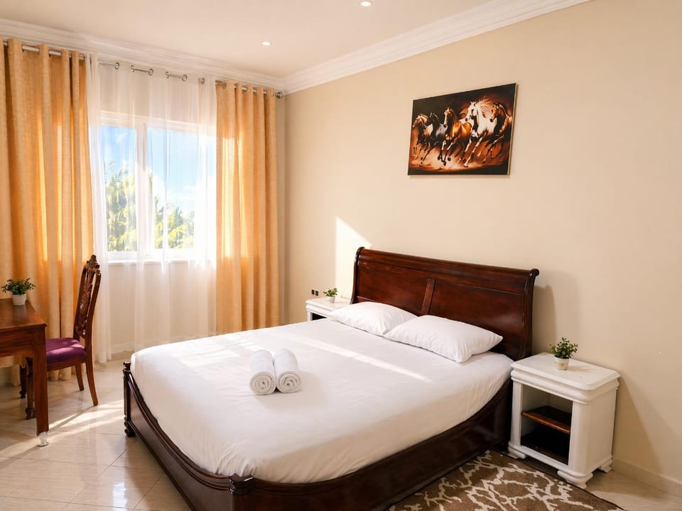 Bed, Photo of the whole room, Bedroom