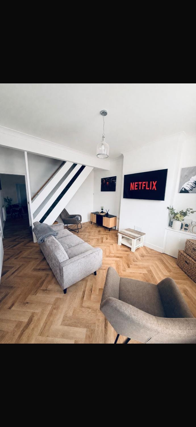 Luxury 2 bed house rawmarsh Rotherham House in Rotherham