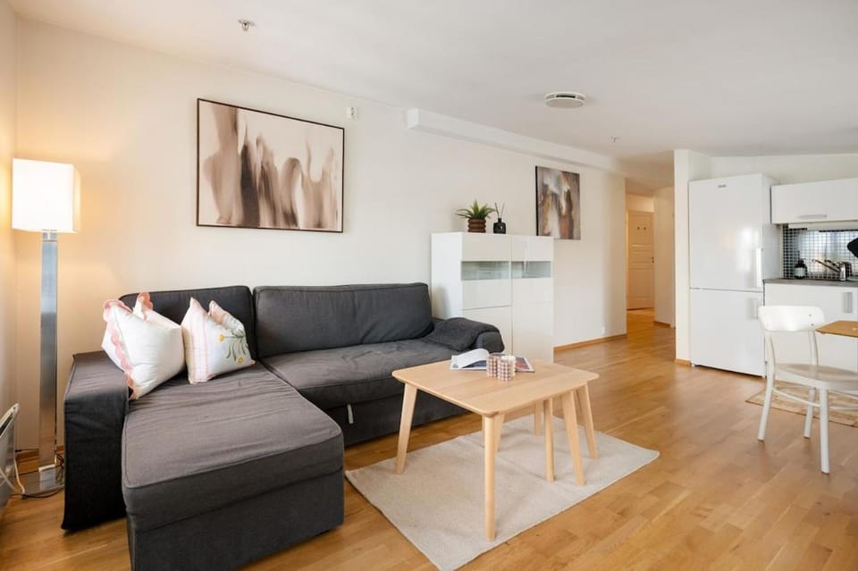 Fjord view by the canal, city centre, sleeps 4 Apartment in Trondheim