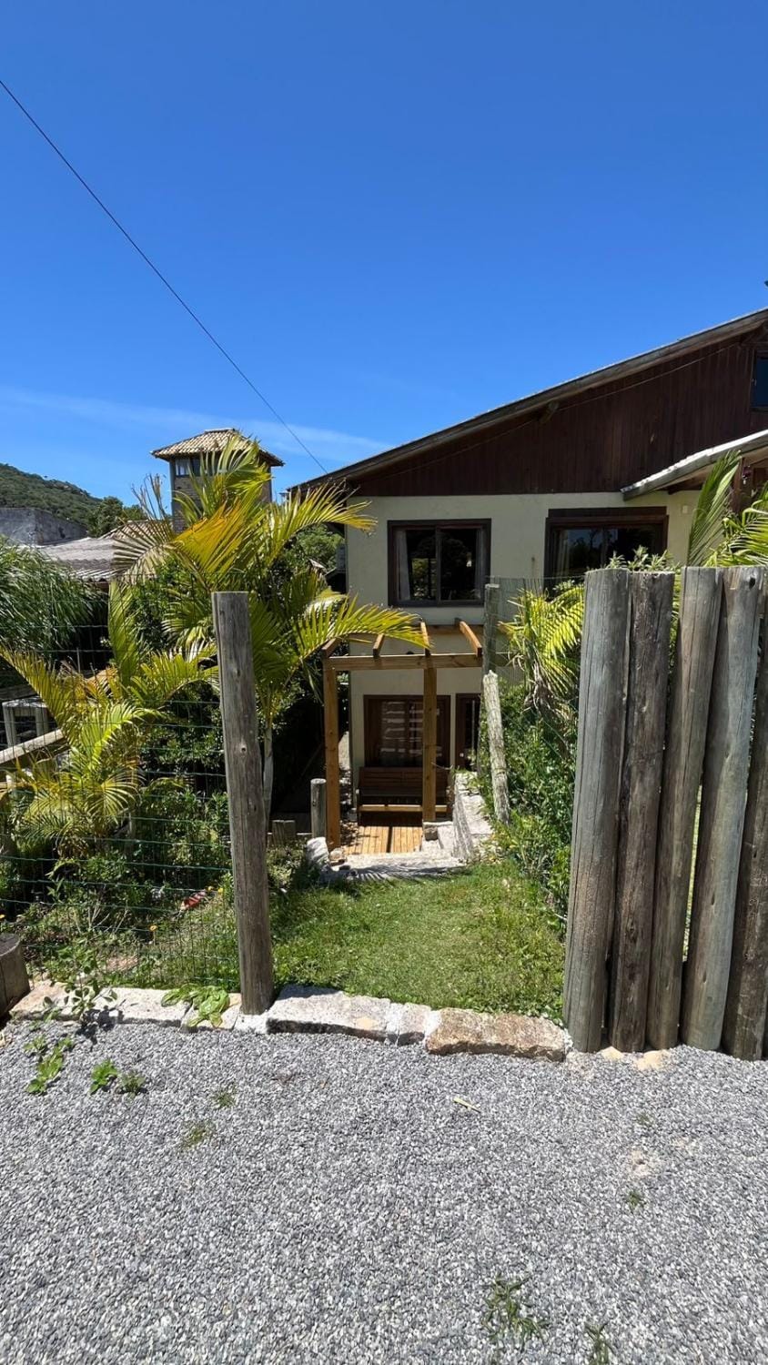 Ampla casa para 2 com pátio privativo House in State of Santa Catarina