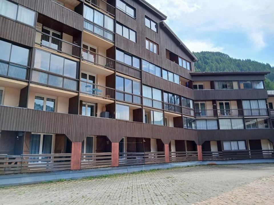 Appartement Cosy au pied des pistes Apartment in Allos