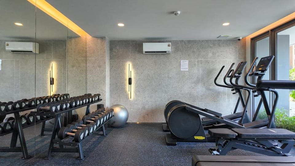 2BR family suite near Boat Lagoon Apartment in Choeng Thale