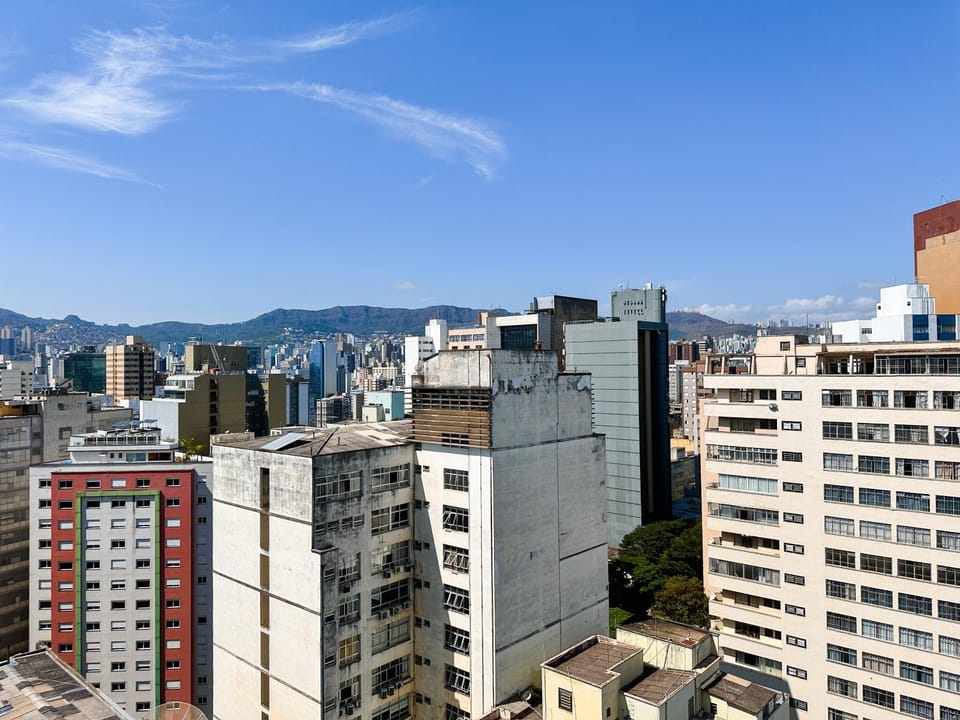 Apto Rosana | Minimalista com 2 quartos no Maletta Apartment in Belo Horizonte