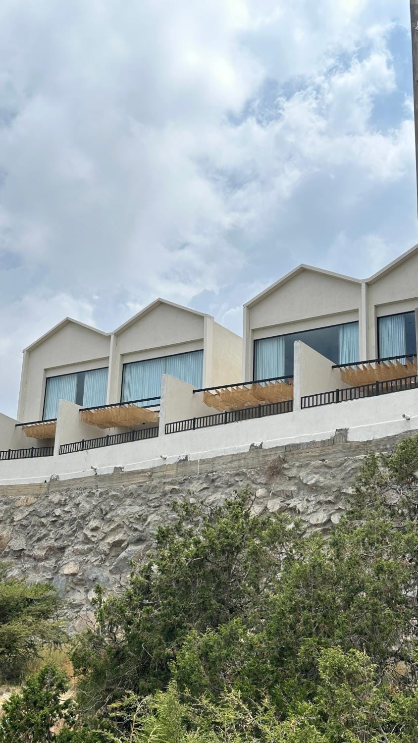The cliff Villa in Saudi Arabia