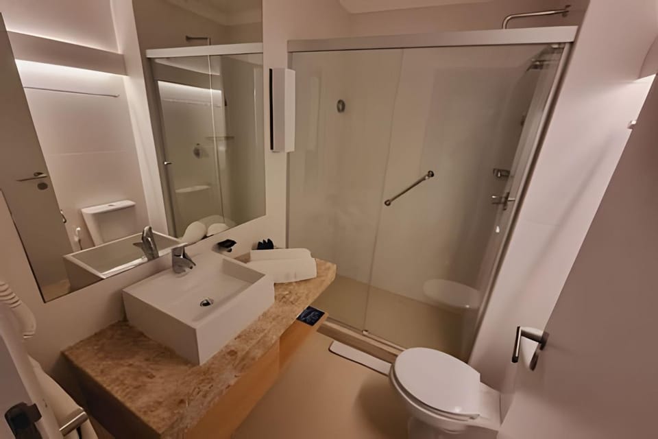 Shower, Bathroom, towels