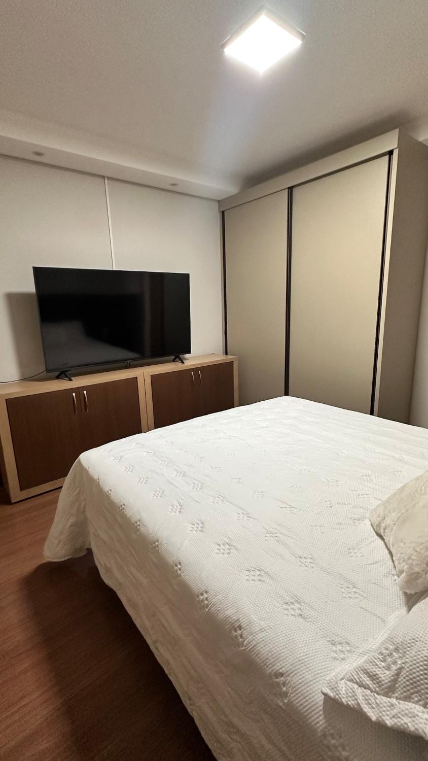 Casa com 2 quartos a poucos metros do Center Shopping House in Uberlândia